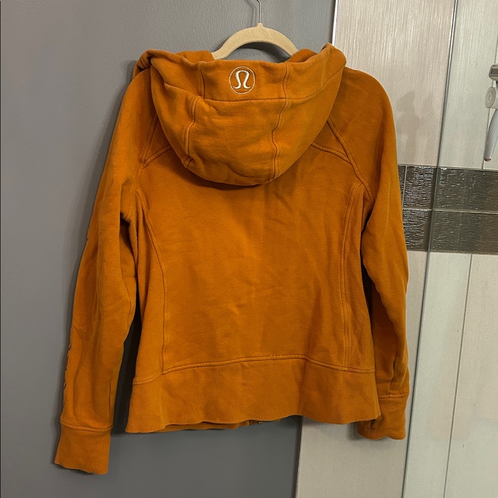 Lululemon Women's lunar new year scuba Hoodie in Fool’s Gold color
